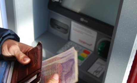 Що потрібно знати про нові правила поповнення карток, які набудуть чинності з 1 серпня
