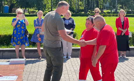 Сарненська станція «швидкої» допомоги отримала три сучасні автомобілі