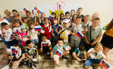 В школах окупованого Бердянська у дітей та батьків вимагають російські документи