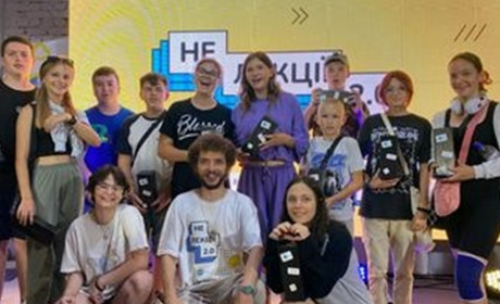 Гуморист і волонтер Василь Байдак провів «НеЛекцію» для молоді Южноукраїська