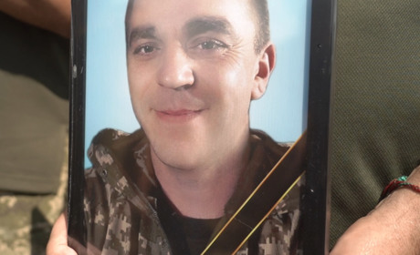 Став символом справжнього героїзму: у Вишневому попрощались із Героєм Петром Кубаричем