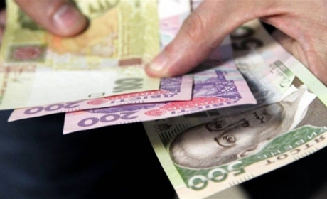 Від серпня переселенцям виплачуватимуть грошову допомогу по-новому. Кабмін визначив два періоди