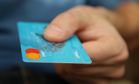 Карти Revolut перестали бути доступними для українських переселенців: причина?