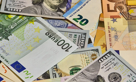 У якій валюті зберігати свої заощадження?