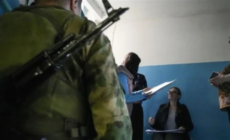 У Мелітополі організатори фейкових виборів наймають посилену охорону у страху перед партизанами