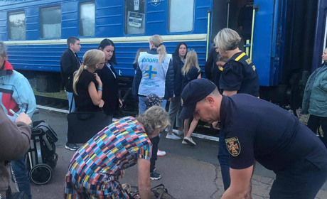 Тільки 10 мешканців Донеччини евакуювалися 10 серпня потягом з Покровська до Житомирської області