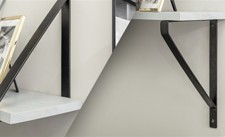 Кронштейни для полиць в гардеробах: огляд, вибір та встановлення