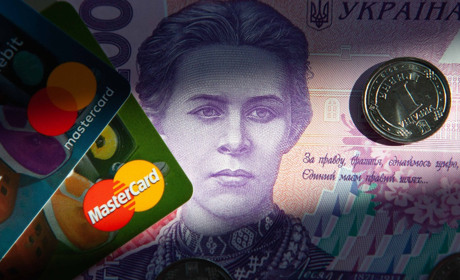 Житель Звягельщини хотів отримати виплати та втратив понад 30 тисяч гривень