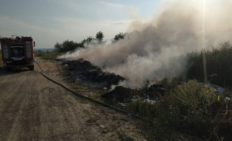 У селах Сарненського району горіли смітники