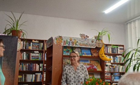 В Долинській відбулася презентація книги “Оскар” від української письменниці Людмили Охріменко