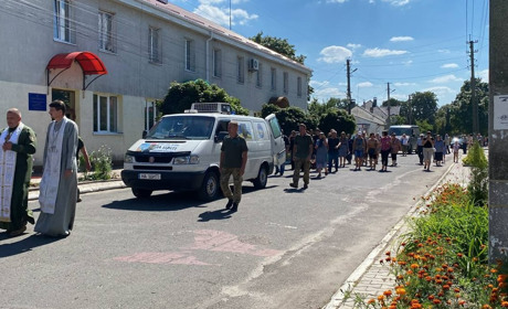 Втрата громади: під час реабілітації помер старший солдат із Володимирця. Його зустрічали громадою