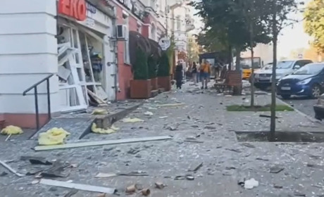 Вибух в центрі Чернігова: є загиблі та поранені. Оновлюється