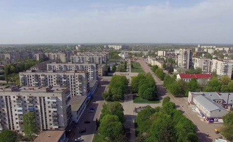 Питання як працюватимуть школи Шосткинщини ще вирішується, але освітяни вже готують укриття