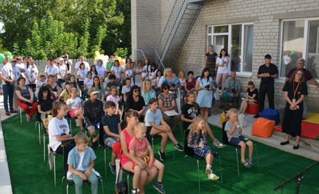 Відкриття дружнього простору "Добросвіт": підтримка для дітей у Золотоноші