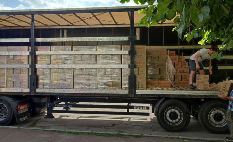 До Шостки надішов великий гуманітарний вантаж: хто може отримати пакунок
