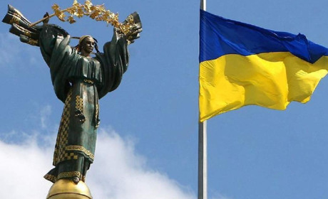 Торецька бібліотека запрошує на онлайн святкування Дня Незалежності України. Як долучитися