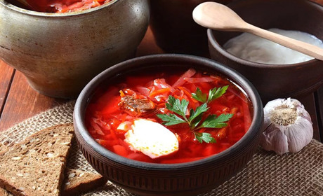 Четвертий символ України — борщ!