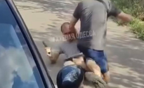 В Одесі кінолог вистрелив у свого нападника (відео). Конфлікт прокоментували в поліції області