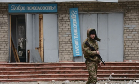 Навчальний рік - під дулом автоматів, шахтарів - до окопів. Про ситуацію на окупованій Луганщині