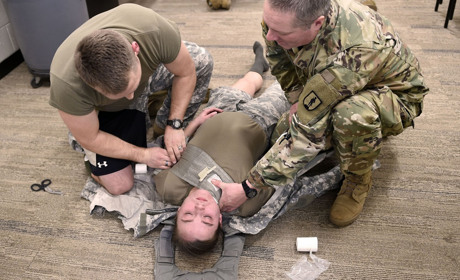 Історія медика з окупованої Нової Каховки: “Білий халат рятував”