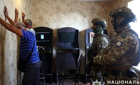 Поліцейські запобігли відкриттю підпільного казино у Покровську