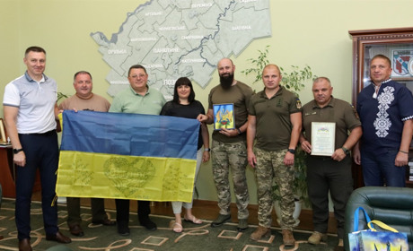 Голова Лозівської громади зустрівся з бійцями батальйону "Карпатська Січ". За що подякував
