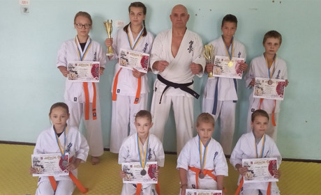 Вихованці клубу кіокушинкай карате повернулись з перемогою