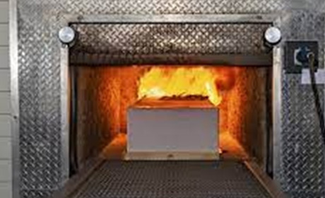 Жителі Мелітополя скаржаться на сморід, ймовірно у місті працює крематорій