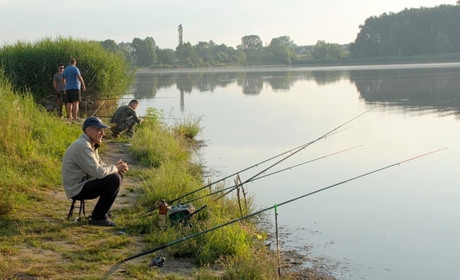 Риболовля в Славуті: Зануртеся в море рибацьких вражень