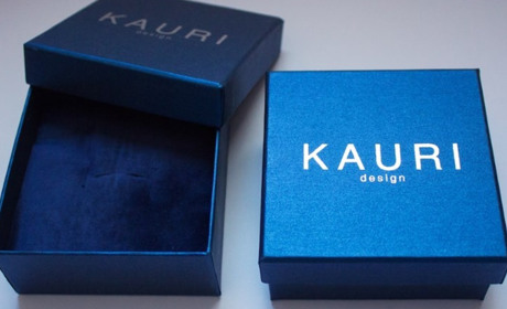 Все, що ви повинні знати про коробки з палітурного картону