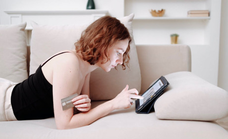 Як оформити віртуальну картку з кредитним лімітом