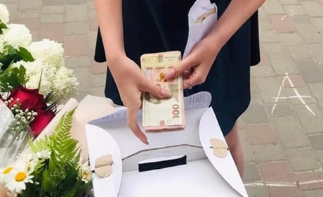 Школярі Южного замість квітів на перше вересня зібрали кошти для ЗСУ