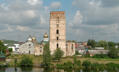 Культурна спадщина Старокостянтинова: відбулася презентація реставраційного проєкту «Велична Вежа»