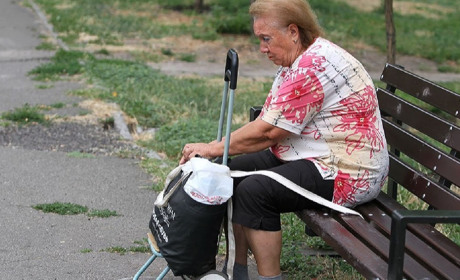 8 вересня переселенцям з Луганщини допоможуть вирішити пенсійні питання. Куди звертатися