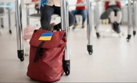 Кому з жінок обмежать право виїзду за кордон, та з чим це пов’язано?
