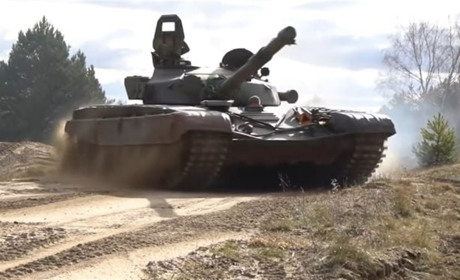 Під Мелітополем п'ятеро російських вояків намагалися вкрасти власні танки, щоб продати Україні