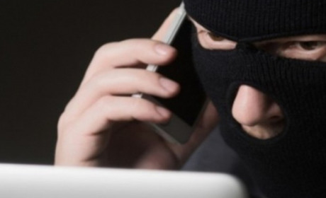 Представився співробітником банку: житель Сарненського району перерахував аферисту майже 53 тисячі