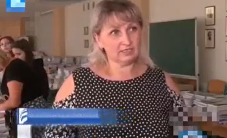 Вчительці української мови з Волновахи суд призначив три роки позбавлення волі. Відео