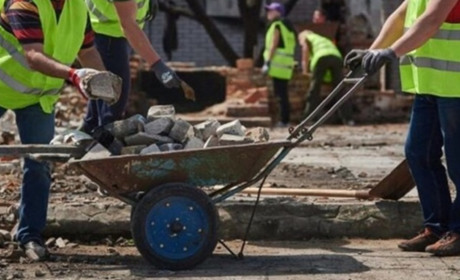 Підтримка безробітних — відновлення будинків: як працює «Армія відновлення» на Херсонщин