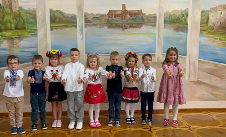 З Днем народження, Старокостянтинів: вітання від наймолодших мешканців громади