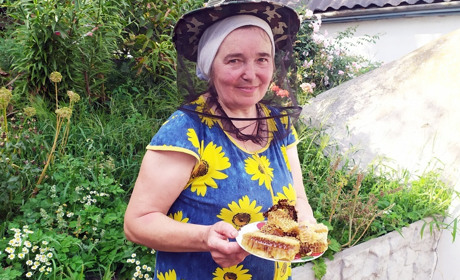 Пасічниця Галина Дмитренко: «Це пам’ять про моїх предків та чоловіка»