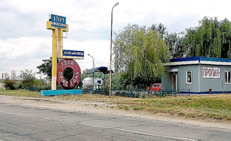 Через 3 місяці після підтоплення, рівень води у Голій Пристані ще тримається на рівні півметра