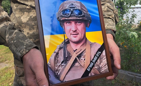 Герой посмертно: рідні Сергія Мартиненка просять підписати петицію про присвоєння державної нагороди