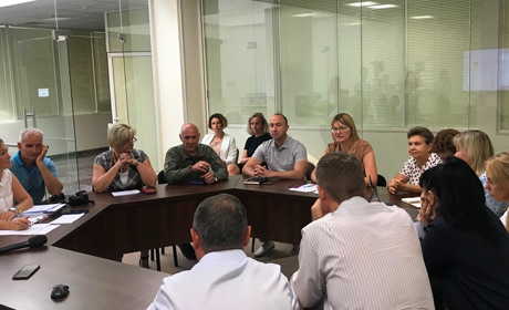 Перейменування Южного на фінальному етапі, комісія визначила назви для обговорення