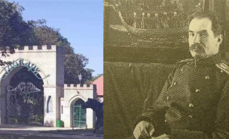 Поруч із входом у заповідник Асканія Нова окупанти встановили пам’тник царському полковнику