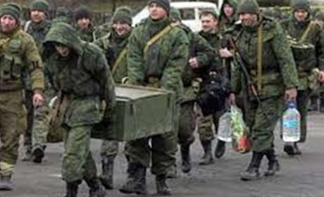 Через масову мобілізацію рф на окупованій Херсонщині, чоловіки масово тікають з дому