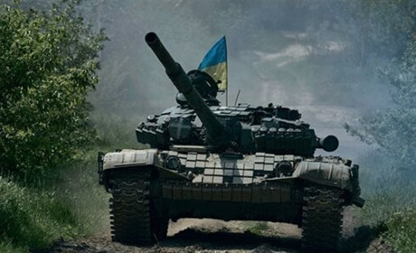 Під Сватовим ЗСУ мають успіх. Росіяни нехтують наказом командирів і спішно залишають свої позиції