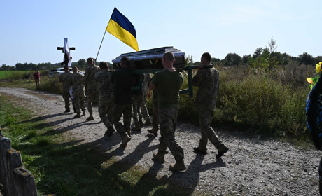 У Ніжині попрощалися з Героєм – Юрієм Ландарем