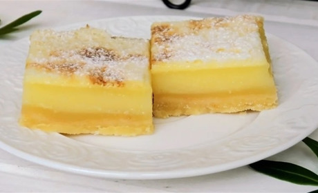 Готуємо сьогодні: яблучно-лимонний пиріг без випікання