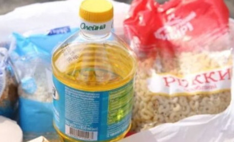 2 жовтня у Лозовій видаватимуть гуманітарку у вигляді продуктових наборів. Яким категоріям населення